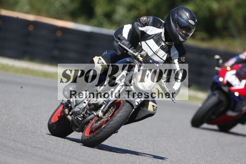 /Archiv-2025/48 25.08.2025 Cornu Master School ADR/blau-bleu/13